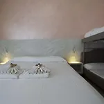 Otel Confort 3*