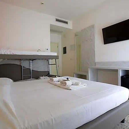Hotel Confort 3*