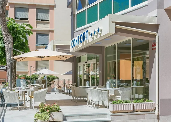 Confort Szálloda 3*