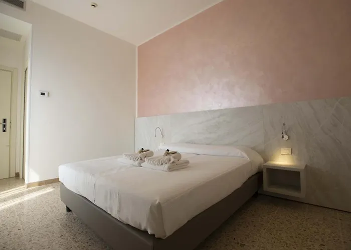 Confort Szálloda Rimini