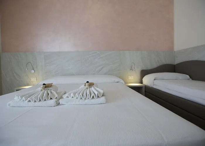 Отель Confort 3*