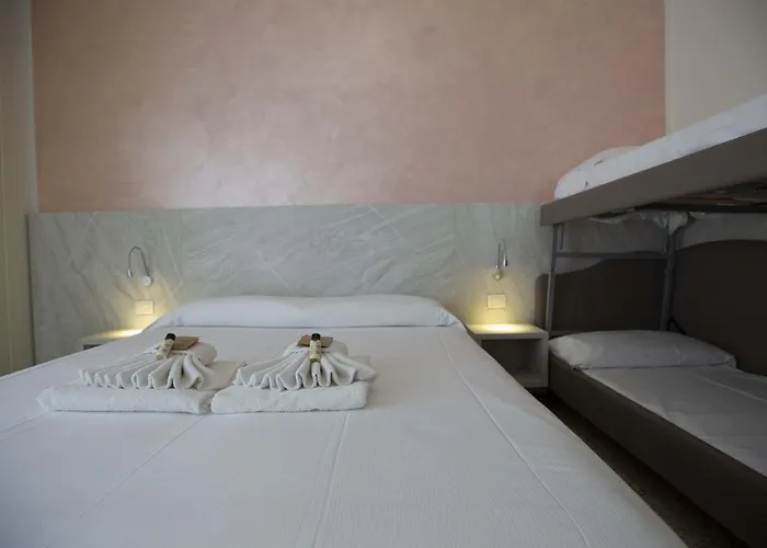 Отель Confort 3*