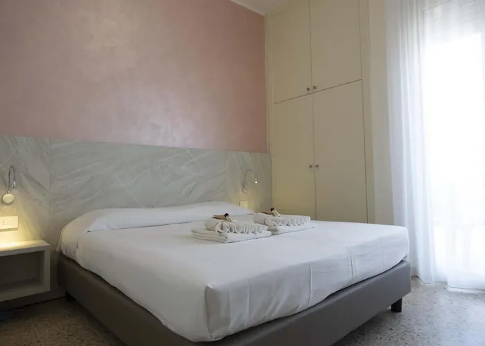 Отель Confort 3*